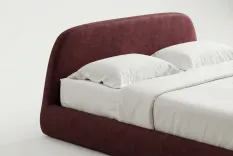 Кровать Poco.webp